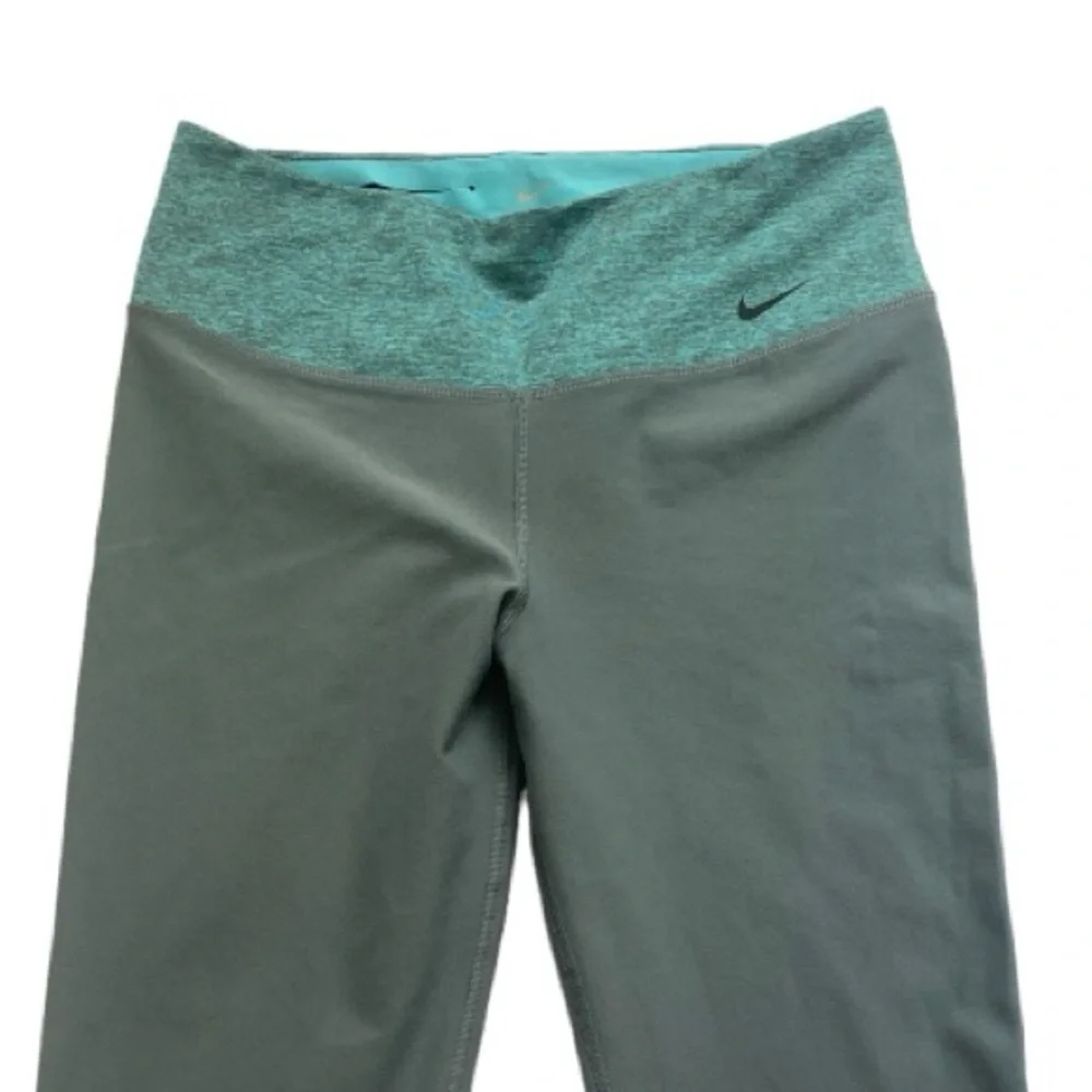 Nike Dri-Fit‎ Women’s Straight Leg Yoga Sports Athletic Pants Size M